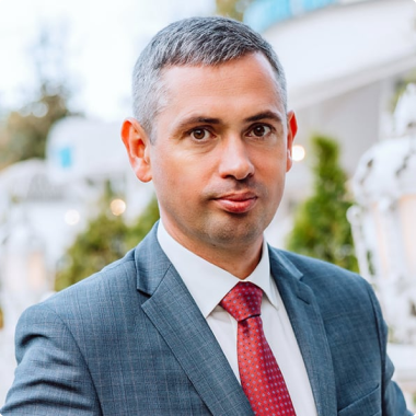 Максим Коваленко