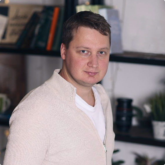 Валерий Суворов